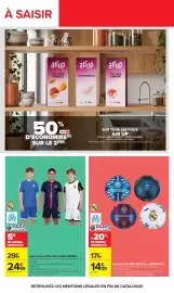 Catalogue Carrefour page 93: Mini kit enfant PSG, OM ou REAL MADRID €24,99