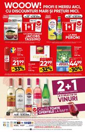 Catalog PROFI săptămâna 33 Pagină 18: Merci Ciocolata roșu / albastru €22,99, Ariel detergent de rufe alpine €44,99