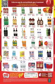 Folheto Novo Atacarejo Página 2: Absolut - vodka €94,80, Clorito - água sanitária €8,90