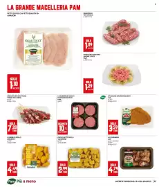 Volantino Panorama Pagina 22: Hamburger scelti di bovino adulto Pam, Spinacine gran croccanti AIA €3,59