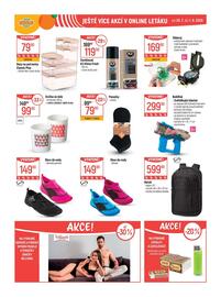 Globus leták týden 34 Strana 40: Parco Home Svíčka ve skle €99,90, Prego obuv do vody - dětská €149,90