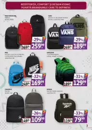 Catalog Auchan Pagină 3: Nike rucsac colecția elemental €169,99, Ghiozdan 3 compartimente model ombre football €129,99