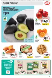 Ritchies catalogue week 33 Page 11: Australian Navel Oranges €5,99, Salted or Unsalted Cashews €10,99