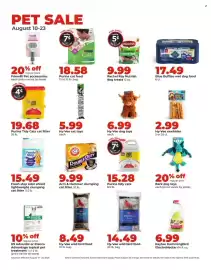 Hy-Vee weekly ad week 34 Page 38: Arm & Hammer clumping cat litter €9,99, Hy-Vee wild bird food €14,49