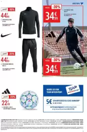 Intersport folder Pagina 5: Trainingstrui heren €34,99, Trainingsbroek heren €44,99