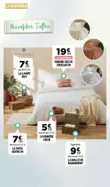 Catalogue Centrakor page 4: Atmosphera - la lampe zely €7,99, La panière cœur €5,99