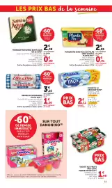 Catalogue Maximarché page 11: Elle & Vire Beurre de Normandie €4,41, Saint Agur Fromage pasteurisé €2,48