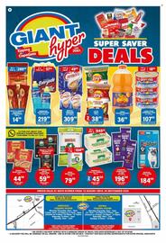 Giant Hyper catalogue Page 8: Bobtail Dog Food €184,99, Lucky Star Shredded Tuna €107,99