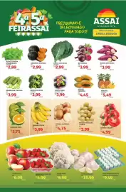 Encarte Assaí Atacadista Página 1: Formosa - mamao formosa €4,45, Vitória - uva-vitória €3,99