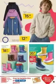 Folleto Eroski Página 11: Botas de agua suela nube €20,99, Anorak €15,99