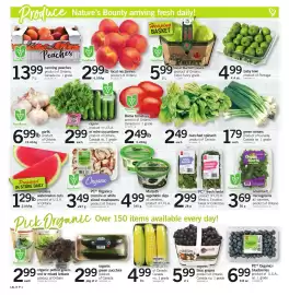 Loblaws flyer week 34 Page 2: Local Bartlett pears €5,99, Foodland local nectarines €2,99