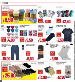 Volantino Famila Superstore Pagina 22: Calzini con antiscivolo bimbo/bimba €5,50, Slip Bimbo/Bimba €4,90