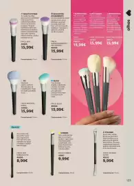 Folheto O Boticário Página 127: Pincel multiuso rosto €15,99, Pincel blush €15,99