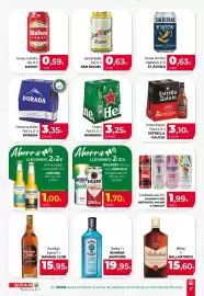 Folleto SPAR Lanzarote Página 12: Havana Club, Beefeater, Malibu o Absolut €1,99, Ballantine's finest €15,60