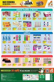 Folheto Atacadão Página 4: Cif - saponaceo cremoso €14,99, Pinho brill - desinfetante €9,99