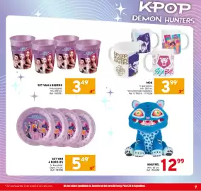 Trafic folder Pagina 7: Knuffel €12,99, Set van 4 bordjes €5,49