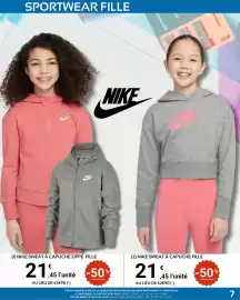 Catalogue E.Leclerc Sport page 7: Nike - nince sweat a capuche fille €21,00
