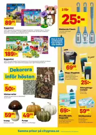 City Gross reklamblad Sida 13: LEGO Byggsatser €8.995,00, Hedlunds Pumpa €49,95