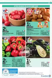 Catalogue E.Leclerc page 21: LA BARQUETTE €2,49, FRUITS & LEGUMES DE FRANCE AUBERGINE €1,59