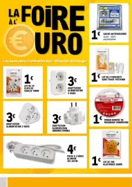 Catalogue E.Leclerc | Hypermarché page 14: Lot de 25 clips de cables 10mm €1,00, Adaptateur alimentation 3 voies €3,00