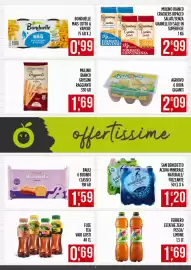 Volantino Euroesse Pagina 2: San Benedetto acqua minerale frizzante €1,20, Mulino Bianco Crackers Salati €2,99