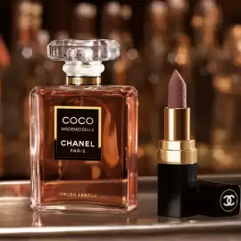 Folleto Chanel Página 1