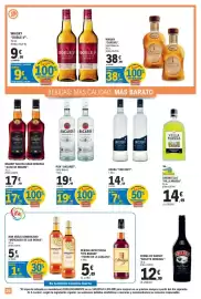 Catálogo E.Leclerc Página 26: Cardhu gold reserve €38,99, Baileys original €12,99