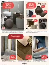 Møbelringen kundeavis Side 15: Maiko puff-bord €1.749,00, Saga teppe €1.274,00