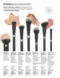 Catalogo Avon Pagina 66: Pennello piatto per fondotinta 112 Avon €12,99, Pennello per il viso 115 €12,99