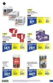 Metro Flugblatt Seite 17: COOKIES CARAMEL, VANILLE O. THANK YOU €8,09, LOTUS BISCOFF SANDWICH OD. KARAMELLGEBÄCK €14,35