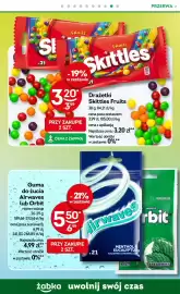 Żabka gazetka Strona 78: Guma do żucia Airwaves lub Orbit €5,50, Drażetki Skittles Fruits €3,20