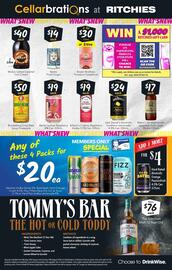 Ritchies catalogue week 35 Page 2: Molly's Salted Caramel Irish Cream €40,00, Bento Pinot Grigio €14,00