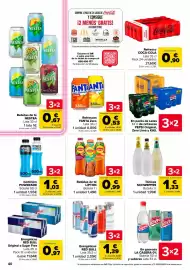 Folleto Carrefour Página 40: Tónicas Schweppes €1,33, Bebidas de té LIPTON €0,99