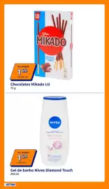 Folheto Action semana 35 Página 18: Chocolates Mikado LU €1,69, Gel de banho Nivea Diamond Touch €1,59