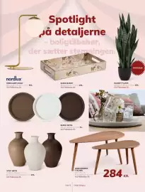 Daells Bolighus tilbudsavis Side 23: Bakke i metal €34,00, Vase i metal €278,00