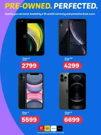 PEP catalogue Page 13: IPhone XR €4.299,00, IPhone SE 64GB €2.799,00