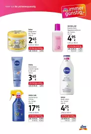 Dm Flugblatt Seite 3: MAYBELLINE Express Nails Nagellackentferner €4,95, NIVEA SUN Sonnenspray €17,95