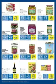 Makro gazetka Strona 5: Rosół z kury w kostce Kucharek €3,14, Przyprawa do zup i sosów w płynie Winiary €2,37