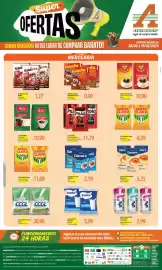 Folheto Atacadão Página 1: Parmalat - leite longa vida €5,99, Damare - leite condensado €5,25