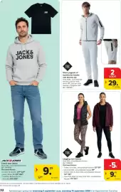 Carrefour folder Pagina 32: Legging voor dames €9,99, Short, jogpant of technische hoodie met thermo zip €29,00