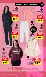 Carrefour gazetka Strona 3: Parka przeciwdeszczowa damska €89,99, Bluza sportowa damska €39,99