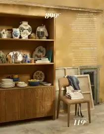 Catalogue Maisons du Monde page 49: Bibliothèque posadas €899,00, Statuette cheval €39,99