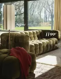 Catalogue Maisons du Monde page 70: Table basse travertino €419,00, Canapé lilo €1.199,00