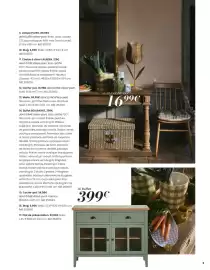 Catalogue Maisons du Monde page 9: Chaise à dîner laureen €129,00, Lampe plush €89,99