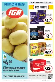 Ritchies catalogue week 35 Page 1: Golden Gaytime Ice Cream 4 Pack €5,50, Kettle Potato Chips €3,00