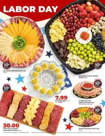 Hy-Vee weekly ad week 36 Page 3: Deviled eggs €7,99, Columbus sampler charcuterie board €30,00
