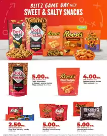 Hy-Vee weekly ad Page 8: Reese's minis €5,00, Dot's Homestyle pretzels €5,00