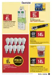 Catalogue Bricorama page 7: STANLEY Torche à main €14,90, FYRST ampoules LED €9,98