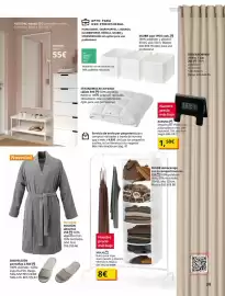Catálogo IKEA Página 39: Blanco - edredón cálido €59,00, Despertador. plástico de polipropileno €1,50