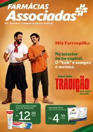 Catálogo Farmácias Associadas Página 1: Sabonete Dove €4,99, Creme Dental Colgate Total 12 Whitening €12,99